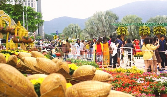 'Đô thị đáng sống bậc nhất thế giới' của Việt Nam dự chi gần 20 tỷ đồng trang trí Tết Nguyên đán 2025