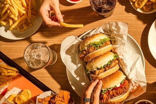 Thêm Burger King báo đóng cửa chi nhánh Phạm Ngũ Lão, chuyên gia F&B lên tiếng khi các ông lớn liên tiếp trả mặt bằng