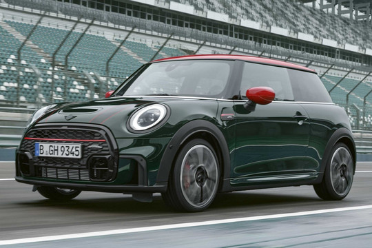 Ngân hàng giám sát khách bán xe Mini John Cooper Works để trả nợ