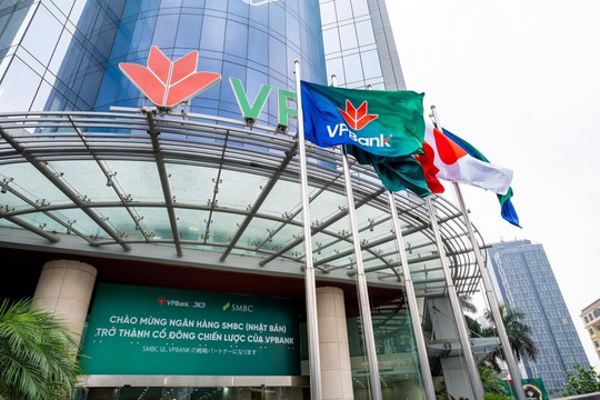 VPBank (VPB) ngừng giao dịch đối với khách hàng sử dụng CMND hoặc chưa xác thực sinh trắc học