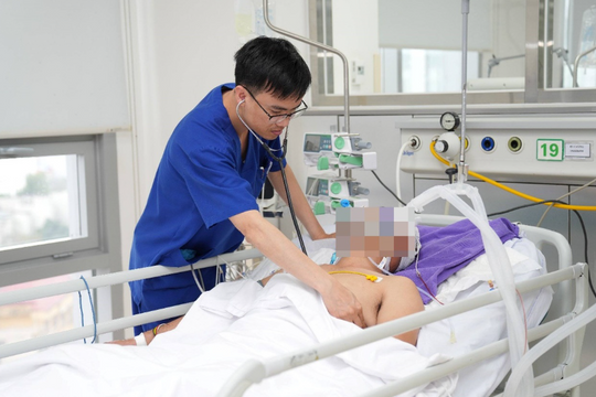 Giám đốc Trung tâm đột quỵ, Bệnh viện Bạch Mai: Nếu cùng lúc có 3 dấu hiệu dưới đây, đừng chậm trễ nhập viện vì nguy cơ đột quỵ rất cao