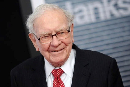 Tỷ phú Warren Buffett bất ngờ bán tháo hơn 10 tỷ USD cổ phiếu, rút khỏi công ty top đầu thế giới