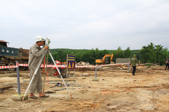 Quảng Trị: Giải phóng 'điểm nghẽn' cuối cùng cho dự án cao tốc Vạn Ninh – Cam Lộ