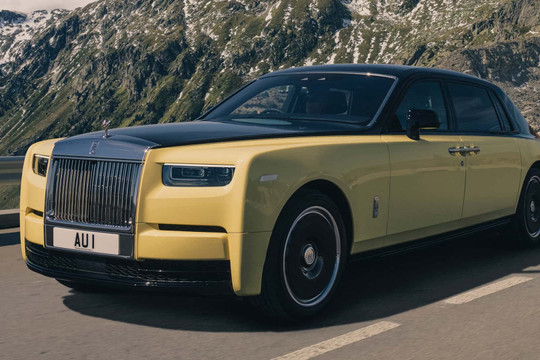 Chiêm ngưỡng độc bản Rolls-Royce Phantom Goldfinger mạ vàng