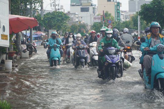 TPHCM sắp đón đỉnh triều cường