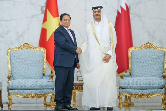 Thủ tướng Phạm Minh Chính hội đàm với Thủ tướng Qatar