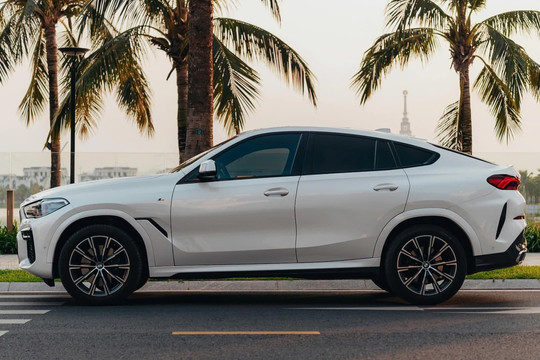 'Chơi' xe Đức BMW X6 đời 2022, chủ xe chấp nhận khấu hao mỗi năm hơn 1 tỷ