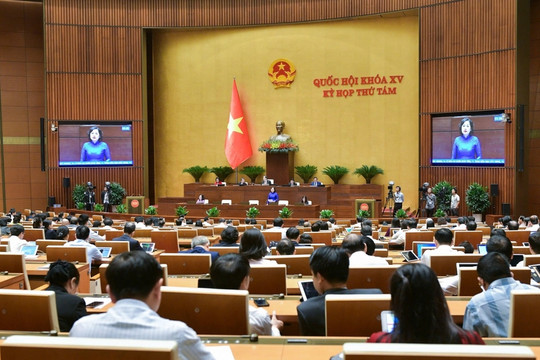 Thống đốc Nguyễn Thị Hồng: NHNN không cấm cho vay bất động sản