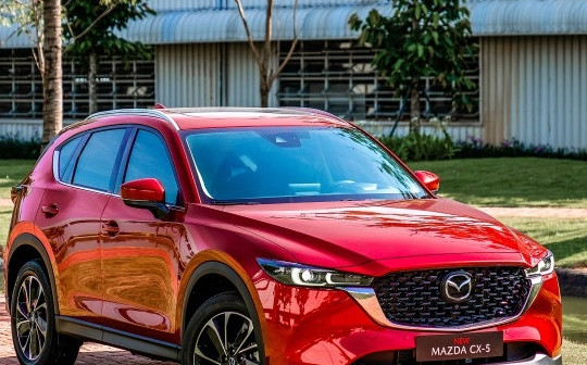 Top 10 xe bán chạy tháng 10: Mitsubishi Xpander, Mazda CX-5 dẫn đầu thị trường