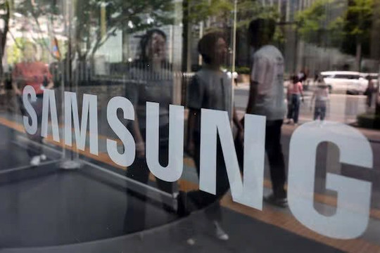 Samsung ‘lội ngược dòng’, cổ phiếu tăng mạnh nhất 4 năm