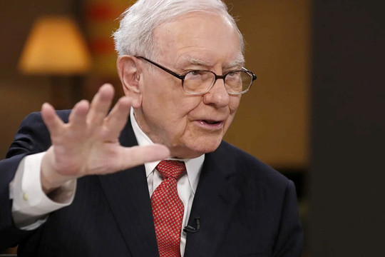 Tỷ phú Warren Buffett lại chi 1,1 tỷ USD làm từ thiện, giao quyền quản lý tài sản cho người ngoài