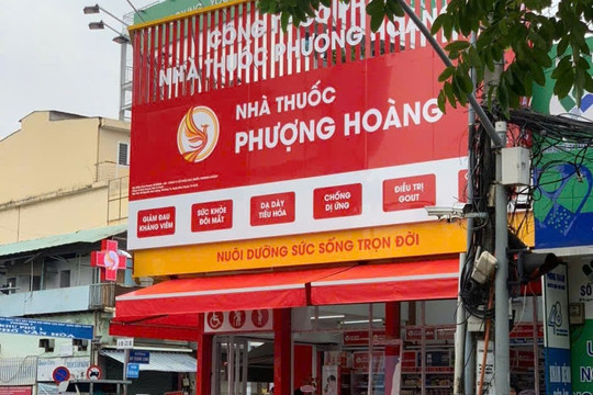 Nhà thuốc Phượng Hoàng: “Loạn” từ thuốc kê đơn đến chất lượng dược sĩ