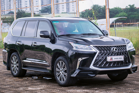 Thợ độ Việt 'hô biến' xe sang Lexus LX 570 2008 lên đời 2021, tốn tới 700 triệu