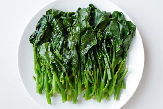Loại cải vừa giàu vitamin K, vừa chứa hợp chất có khả năng ngừa ung thư
