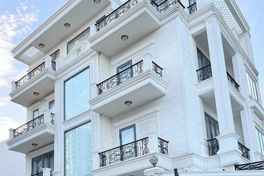 Biệt thự 2 triệu đô của anh tài 'giàu nhất Anh trai vượt ngàn chông gai': Có 2 mặt tiền, nằm ở khu sang chảnh bậc nhất TP. HCM