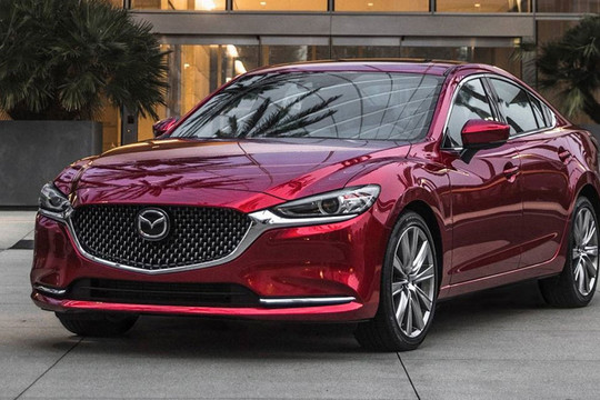 Xe sedan cỡ D giá 1 tỷ: Toyota Camry thất thế, Mazda6 vươn lên dẫn đầu