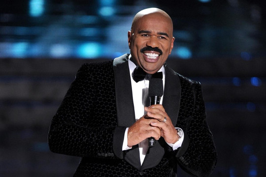 Steve Harvey: Mỗi cặp vợ chồng nên có 4 tài khoản ngân hàng