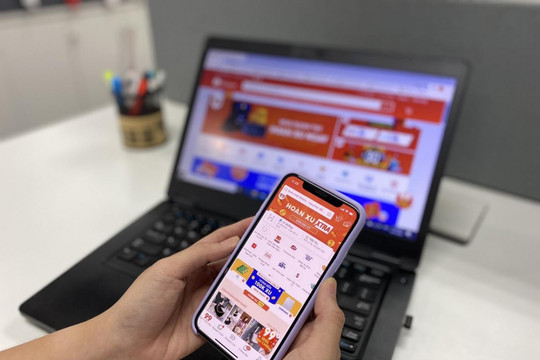 Người kinh doanh trên Shopee, Facebook, YouTube có thể nộp thuế ở bất cứ đâu, không cần đến cơ quan thuế