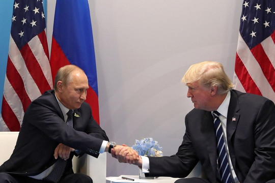 Điện Kremlin lên tiếng về khả năng diễn ra thượng đỉnh Trump – Putin