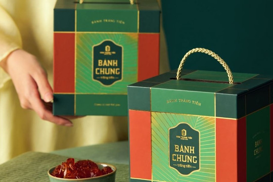 Kem Tràng Tiền bán bánh chưng giá 480.000 đồng/hộp