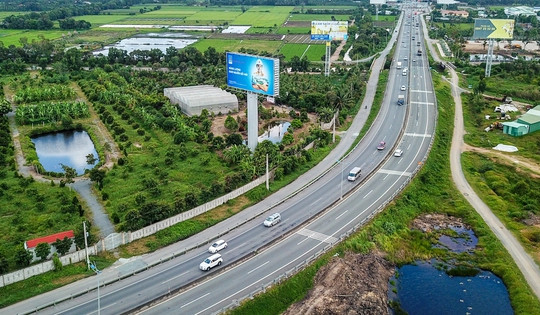 Đường cao tốc nối đô thị đặc biệt của Việt Nam với Thái Nguyên sẽ được mở rộng lên 6 làn xe