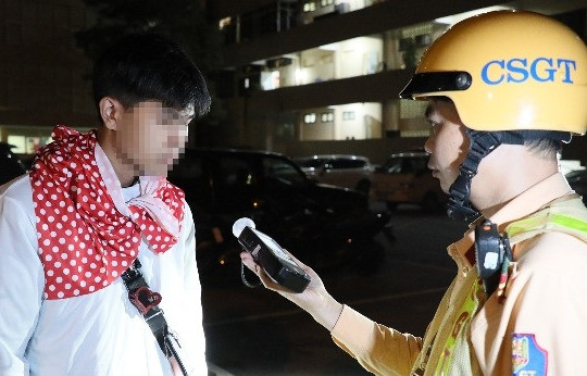 Luật Trật tự an toàn giao thông có hiệu lực, những điều tài xế cần biết