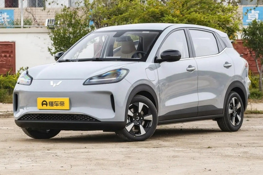 Mẫu SUV điện 'đốt nóng' thị trường khi hạ giá còn 288 triệu đồng ngay đầu năm