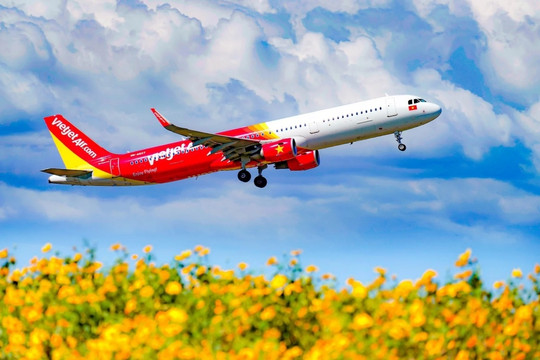 Vietjet của tỷ phú Nguyễn Thị Phương Thảo lọt Top 10 hãng bay chi phí thấp an toàn nhất toàn cầu