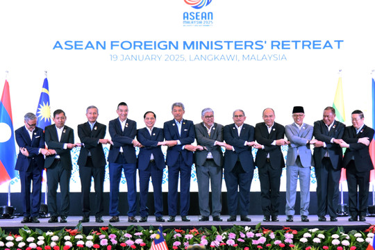 ASEAN trao đổi sâu rộng về Biển Đông, Myanmar