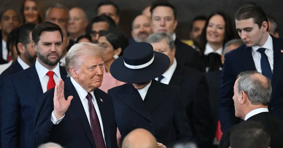 Tổng thống Trump ra loạt quyết sách, cuộc chiến thương mại, công nghệ sẽ  khốc liệt