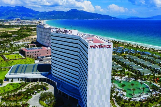 Du khách phát hiện giòi trong bình sữa tại Mövenpick Cam Ranh 5 sao: Ban quản lý nói gì?