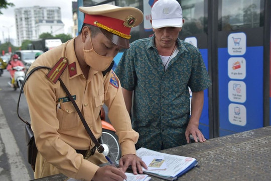 Công an công bố gần 900 phương tiện bị ‘phạt nguội’ khi chưa áp dụng Nghị định 168