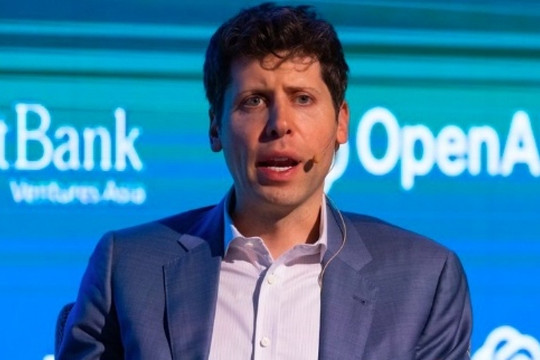 Sam Altman: AI phát triển nhanh nhưng ai thực sự được hưởng lợi?