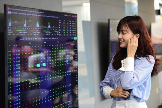 Lịch sự kiện và tin vắn chứng khoán ngày 25/2