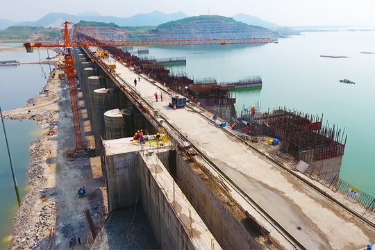 Triển khai 'siêu' dự án thủy lợi mang tính lịch sử: Có hệ thống đập tràn khủng hơn đập Tam Hiệp, di dời ít nhất 200.000 người, tổng chi phí 89.000 tỷ đồng