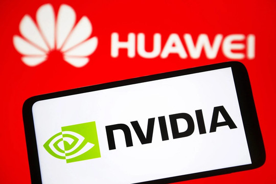 CEO Nvidia thừa nhận sức ép từ Huawei, cảnh báo Trung Quốc đang trở thành đối thủ đáng gờm