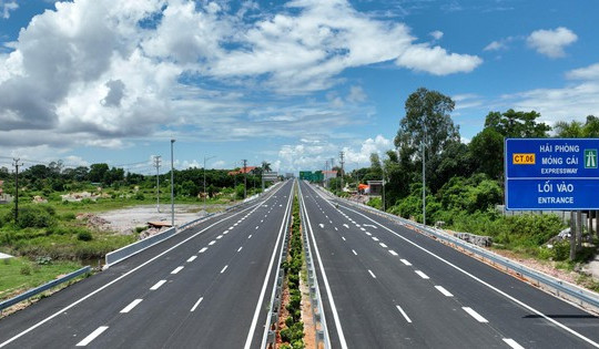 Thủ tướng thành lập 7 đoàn kiểm tra đẩy nhanh mục tiêu hoàn thành 3.000km đường bộ cao tốc