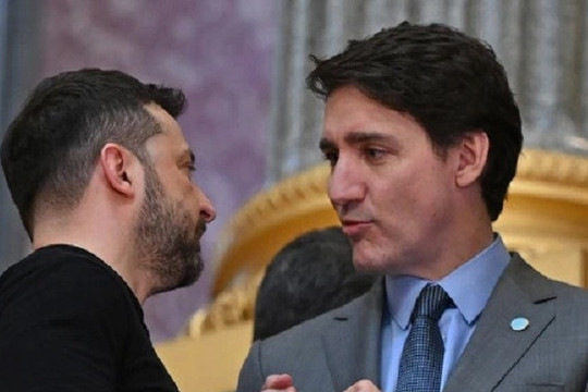 Canada để ngỏ khả năng điều quân tới Ukraine