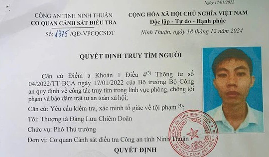 Công an truy tìm cán bộ ngân hàng Trần Ngọc Khoa, sinh năm 1990