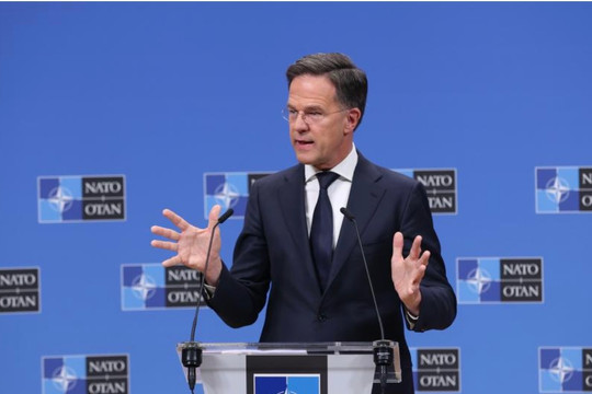 NATO không tham gia đàm phán hòa bình Nga và Ukraine