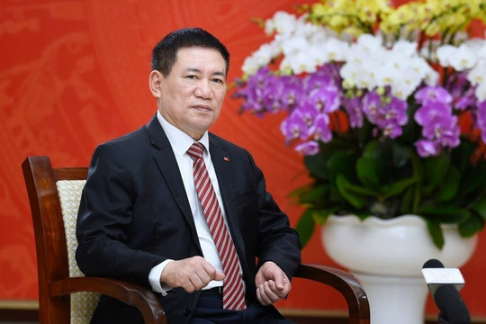 Reuters: Phó Thủ tướng Hồ Đức Phớc sẽ gặp Bộ trưởng Bộ Tài chính Mỹ vào đêm nay