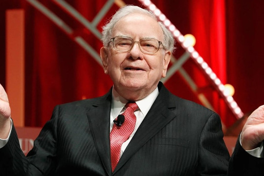 Đẳng cấp Warren Buffett: Tài sản tăng vọt giữa lúc tỷ phú thế giới mất hơn 500 tỷ USD, mảng kinh doanh cốt lõi của Berkshire miễn nhiễm với chiến tranh thương mại