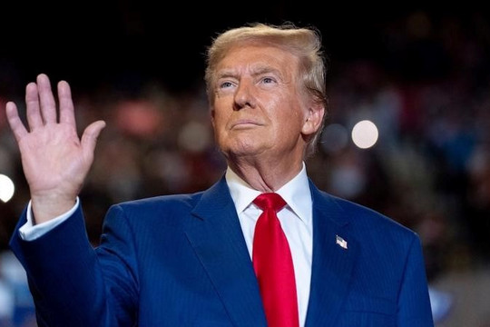Ông Trump sắp áp thuế mạnh tay với một ngành hàng trọng yếu