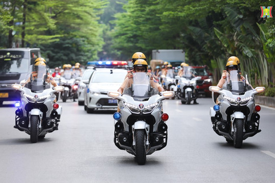 Ngày 14-15/4, Hà Nội tạm cấm taxi, xe tải, xe khách