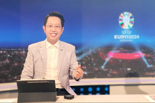 BTV của VTV là con trai của nhà Toán học nổi tiếng, được tuyển thẳng vào đại học, là Thủ khoa của các Thủ khoa tại Hà Nội
