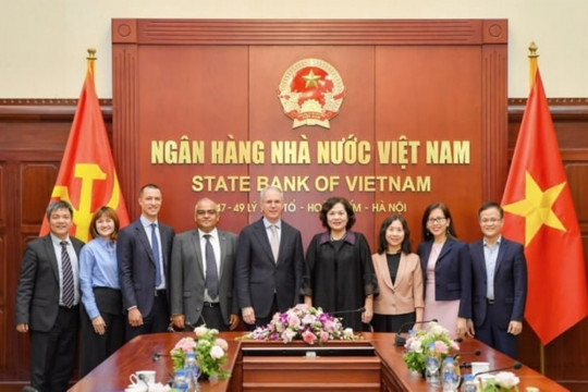 Thống đốc Nguyễn Thị Hồng tiếp đón Phó Chủ tịch Ngân hàng Phát triển châu Á (ADB)