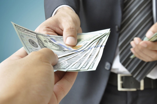 6 doanh nghiệp sắp chốt quyền trả cổ tức bằng tiền tỷ lệ trên 20%