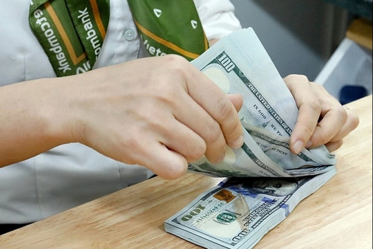 USD và Nhân dân tệ cùng tăng, tỷ giá ngoại tệ nóng ngay đầu tuần