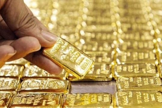 Giá vàng lập đỉnh lịch sử mới vượt 3.385 USD/ounce: Vì sao nhà đầu tư toàn cầu đang ồ ạt mua vào?