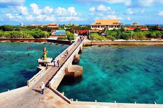 Huyện đảo xa nhất Việt Nam sẽ trở thành đặc khu: Trải rộng trên vùng biển khoảng 180.000km², mảnh đất tiền tiêu thiêng liêng của Tổ quốc